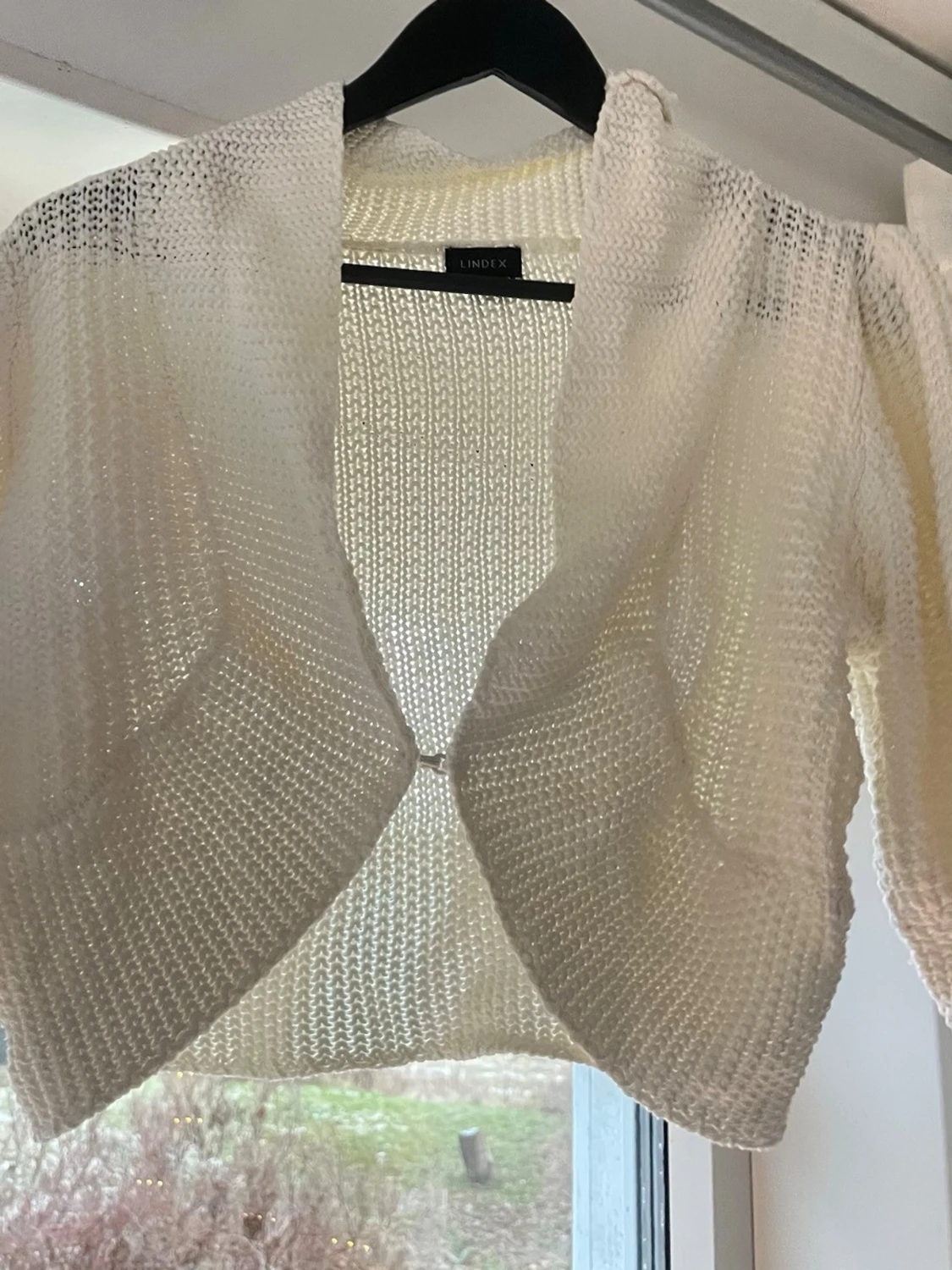 Vit stickad bolero från Lindex - 5