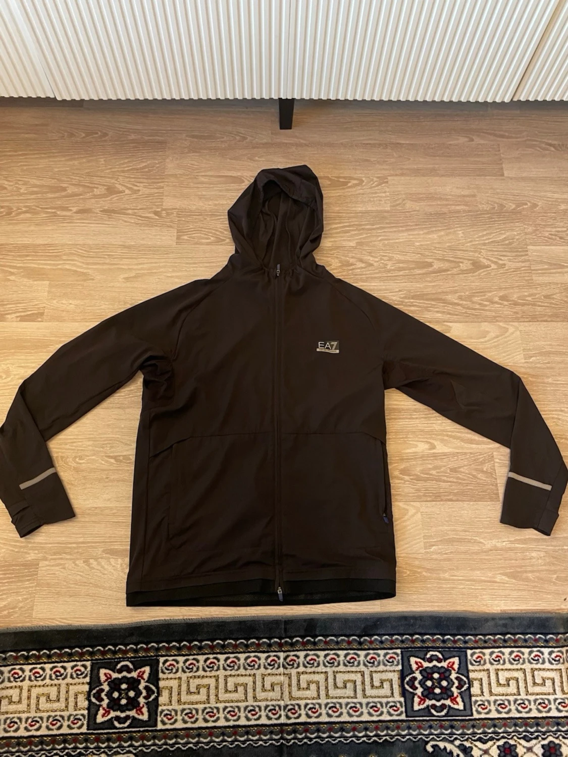 EA7 vindjacka 