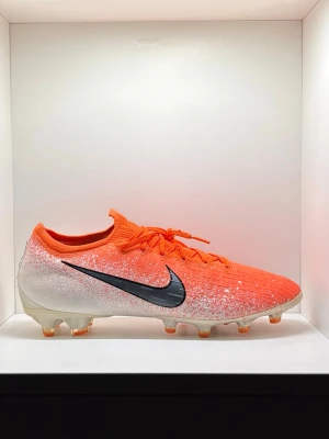 Nike Mercurial Vapor 12 - Nike Mercurial Vapor 12 Elite AG “Euphoria”🦁  Size- 9 US/ 42.5 EU 🇪🇺   Condition- 9.7/10  Boot bag included🎒