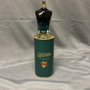 Jpg le beau le parfum 100ml(ca40ml kvar) - Hör av dig vid intresse 