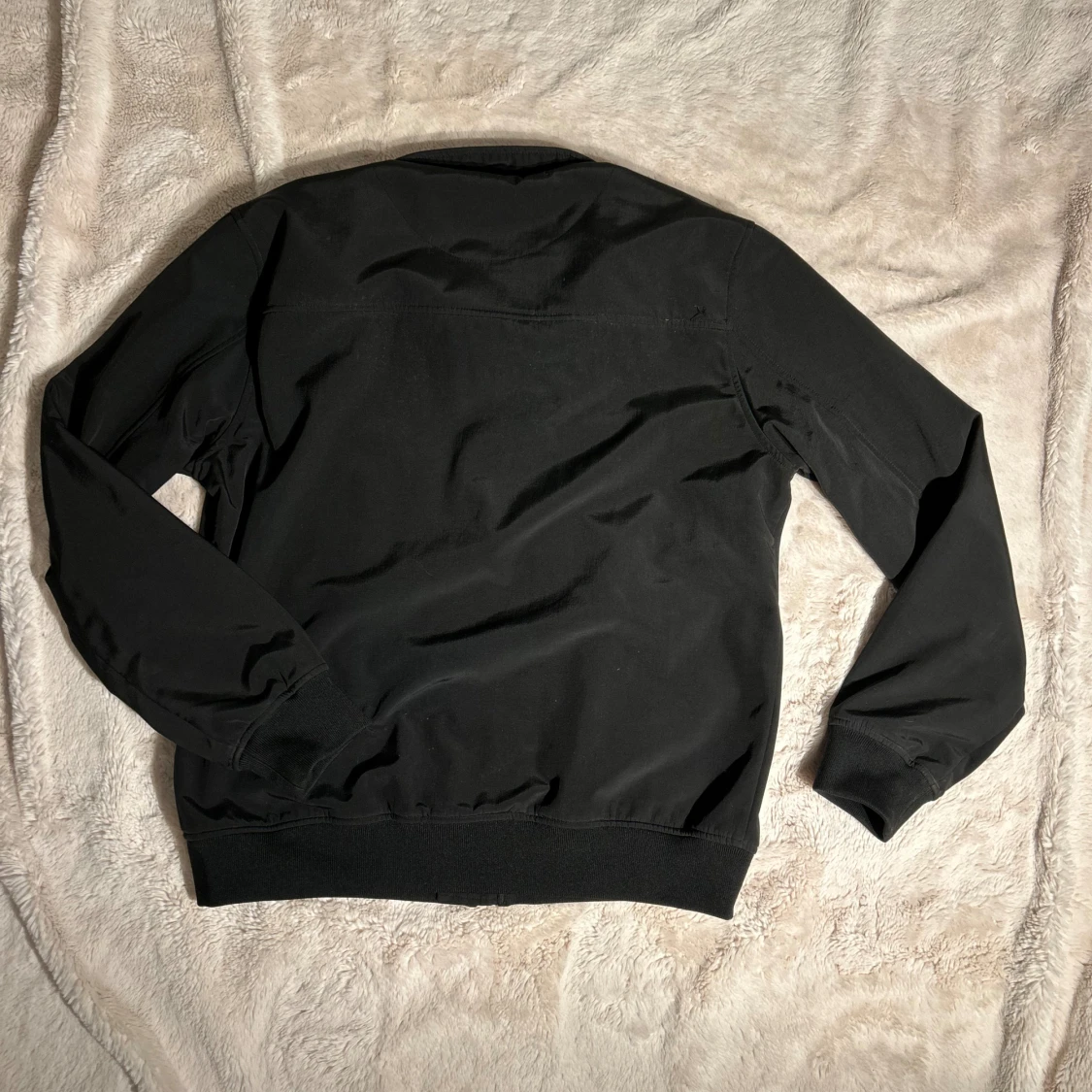 Svart bomberjacka från Lyle & Scott - 1