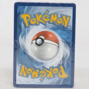 Pokémon - Upptäck den ikoniska Pokémon-världen med detta samlarkort! Perfekt för dig som älskar spel, samlarobjekt och nostalgi. Ett måste för alla Pokémon-fans och unga vuxna som vill utöka sin samling eller spela med vänner. 