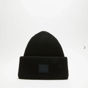 Acne mössa - Snygg mössa!!