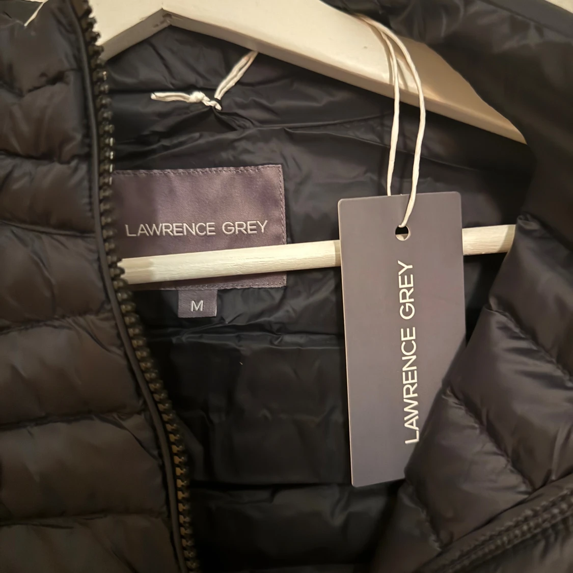 Svart dunväst från Lawrence Grey - 1