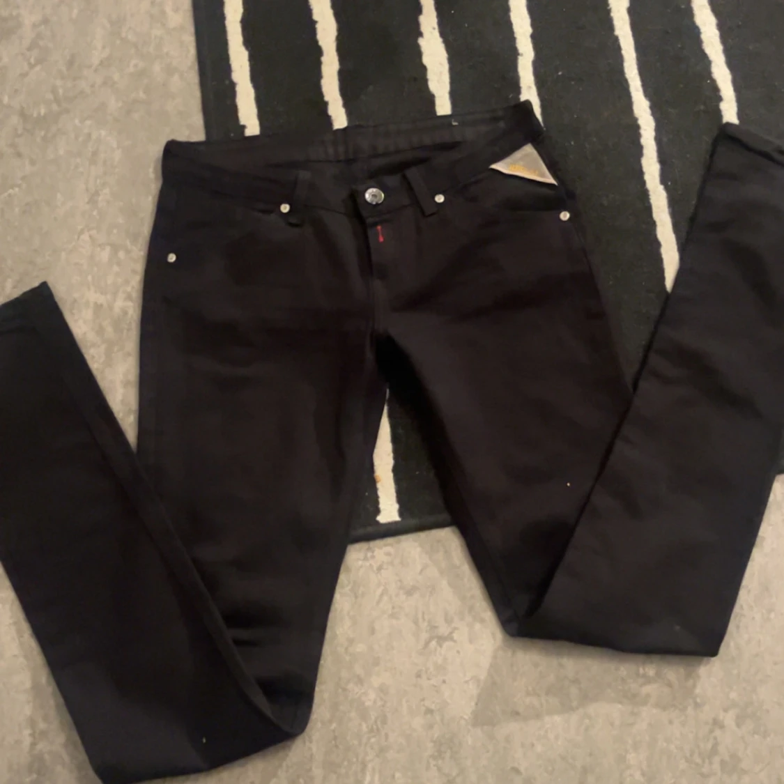 Svarta Replay jeans, midja 29