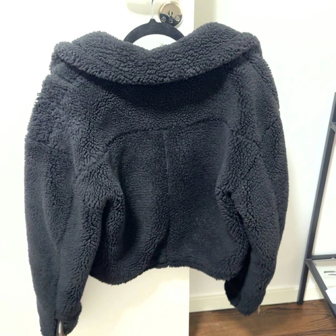 Svart teddyjacka från NA-KD - 1