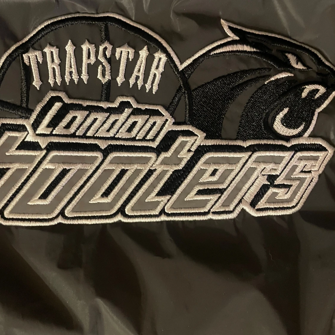 Trapstar shooters windbreaker storlek L - 2