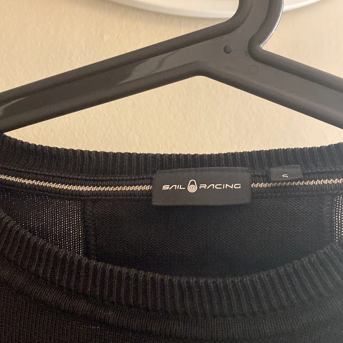 Svart stickad tröja från Sail Racing - 3