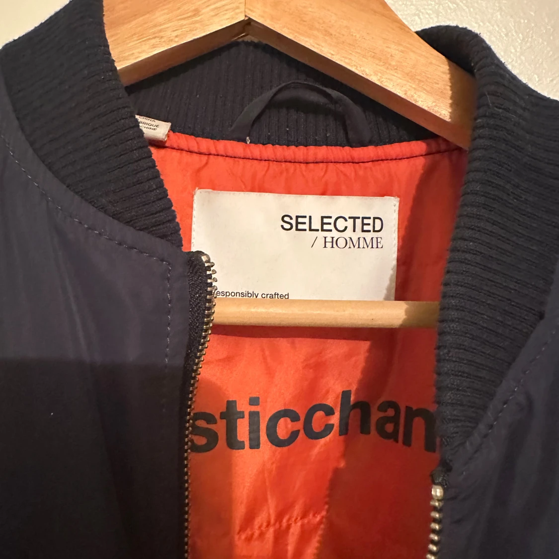 Mörkblå bomberjacka från Selected Homme - 1