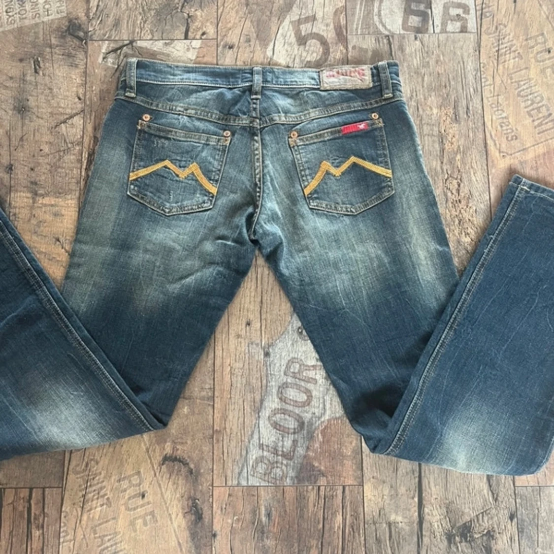 Blå bootcut jeans från Mustang - 2