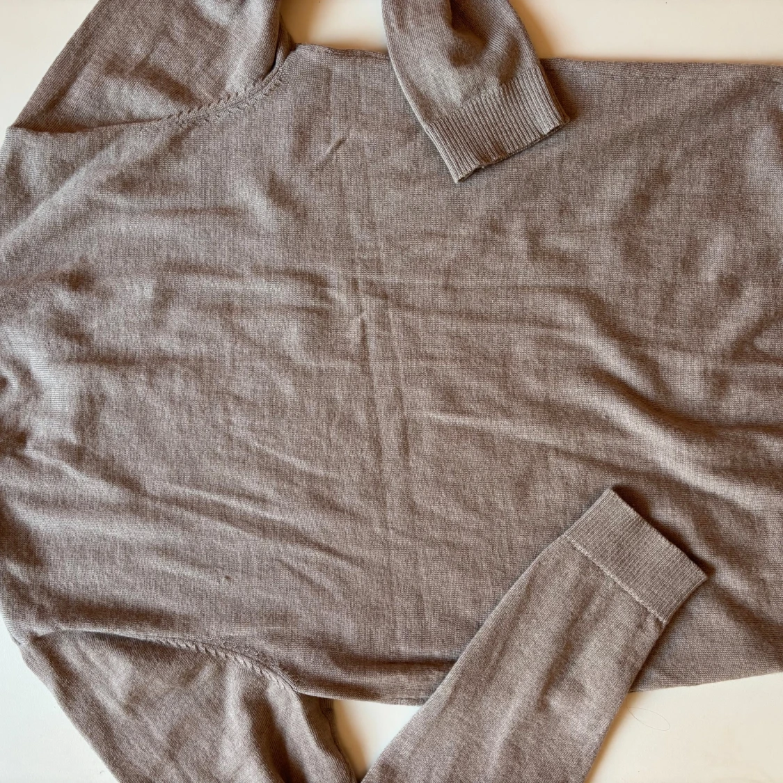 Beige stickad tröja från A Day's March - 3