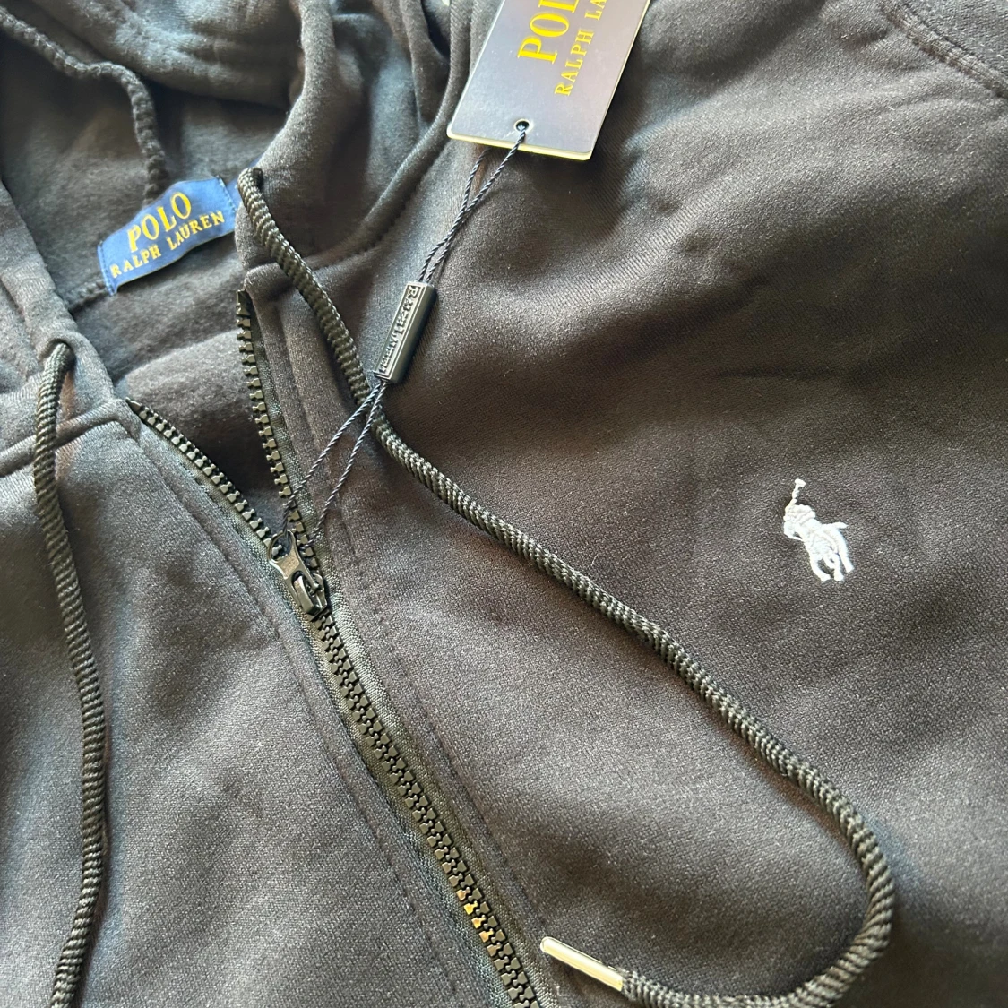 Svart hoodie från Polo Ralph Lauren - 2