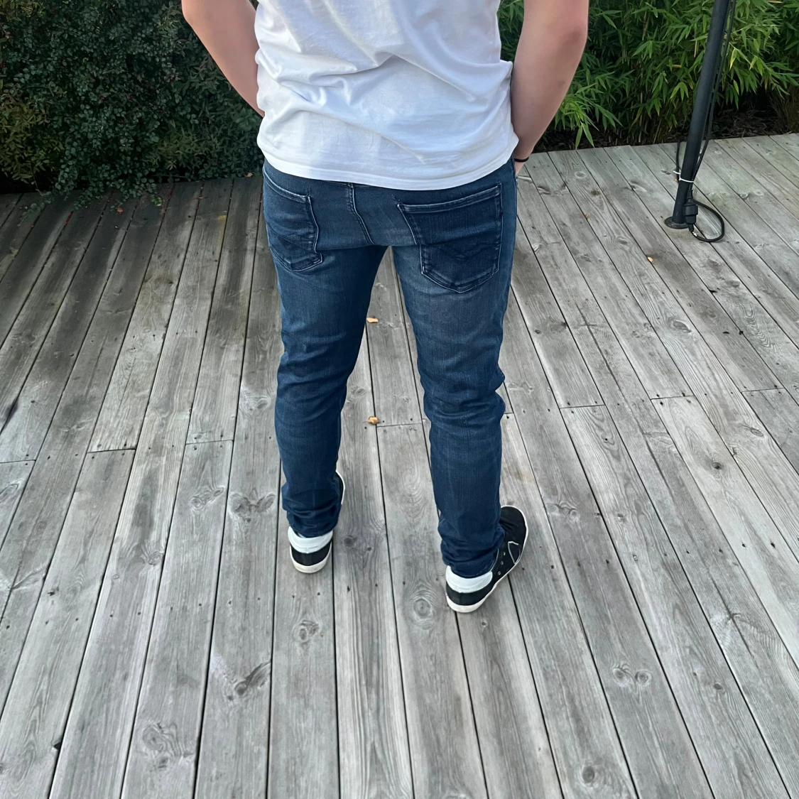 Mörkblåa Replay jeans - 2