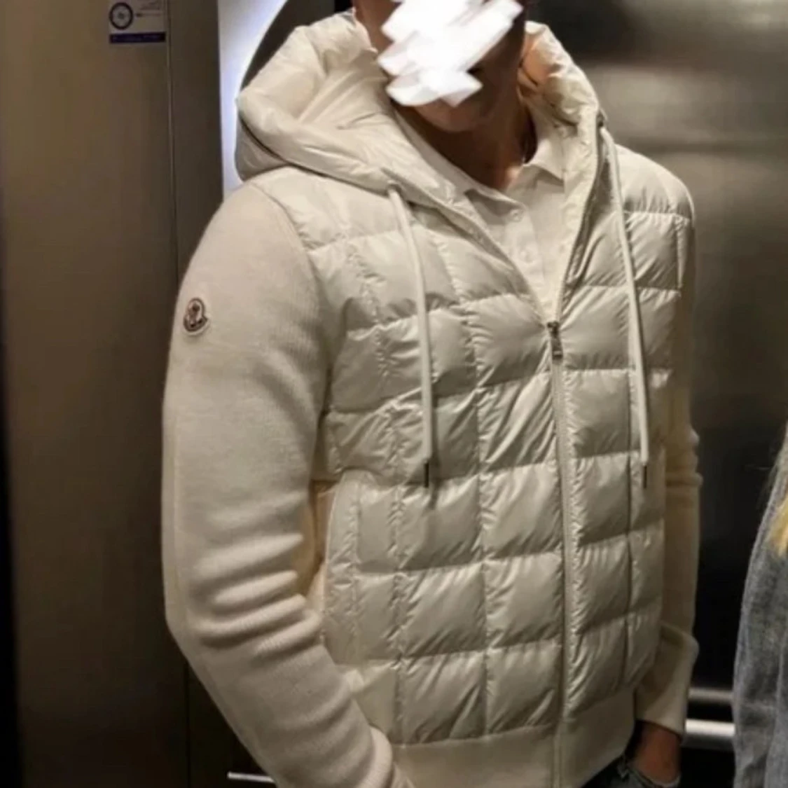 Vit quiltad pufferjacka från Moncler