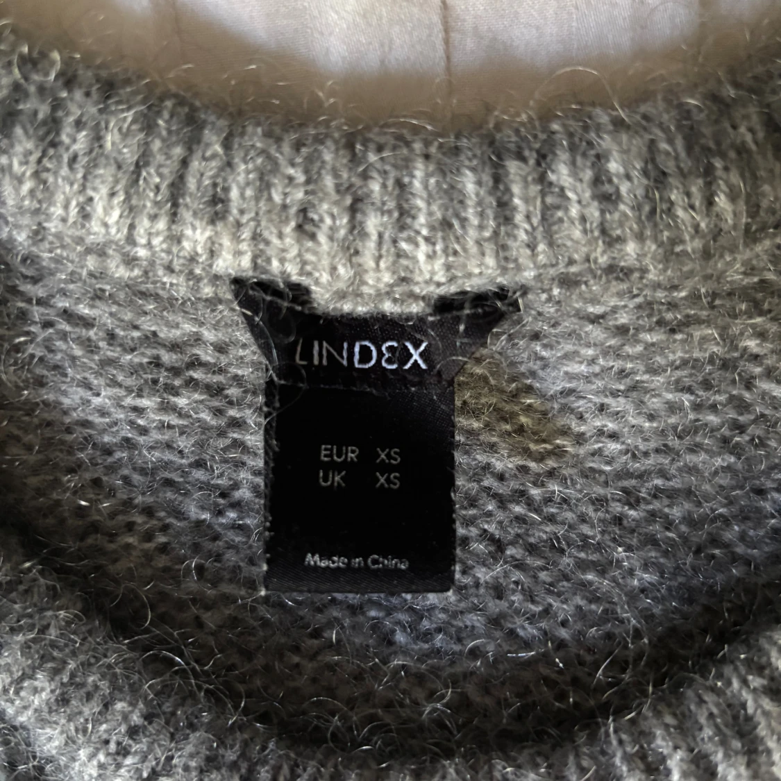 Grå stickad tröja från Lindex XS - 2