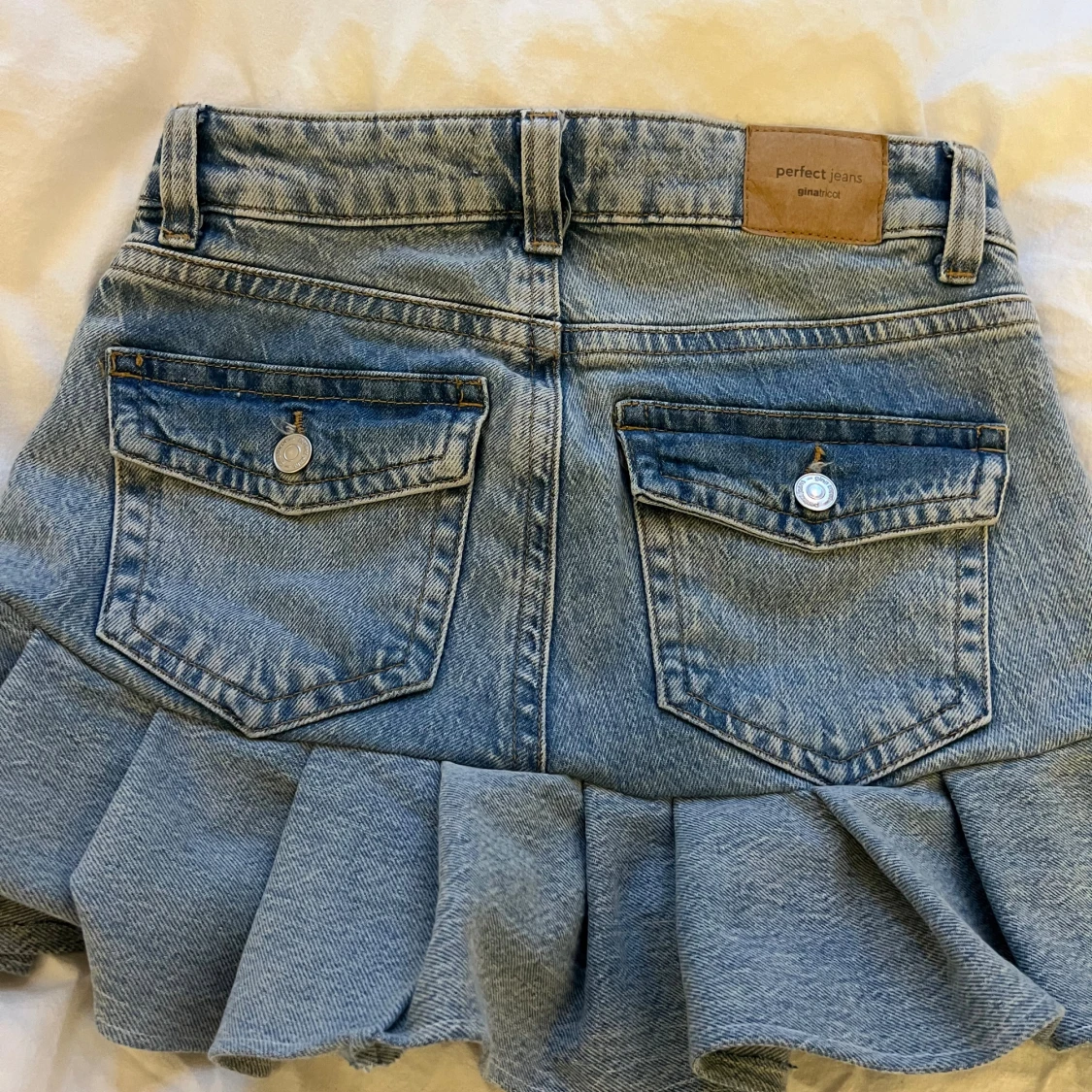 Handgjord Jeanskjol med volang - 1