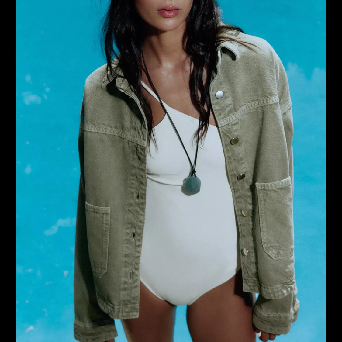 Vit bikini med enkel design - 2