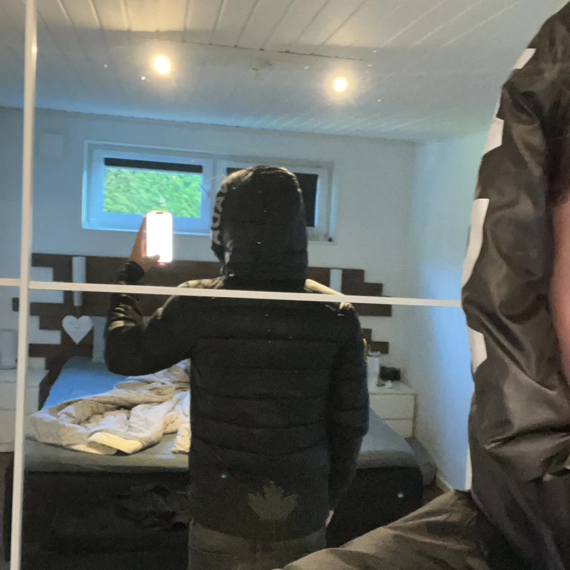 Svart pufferjacka från zavetti Canada - 3