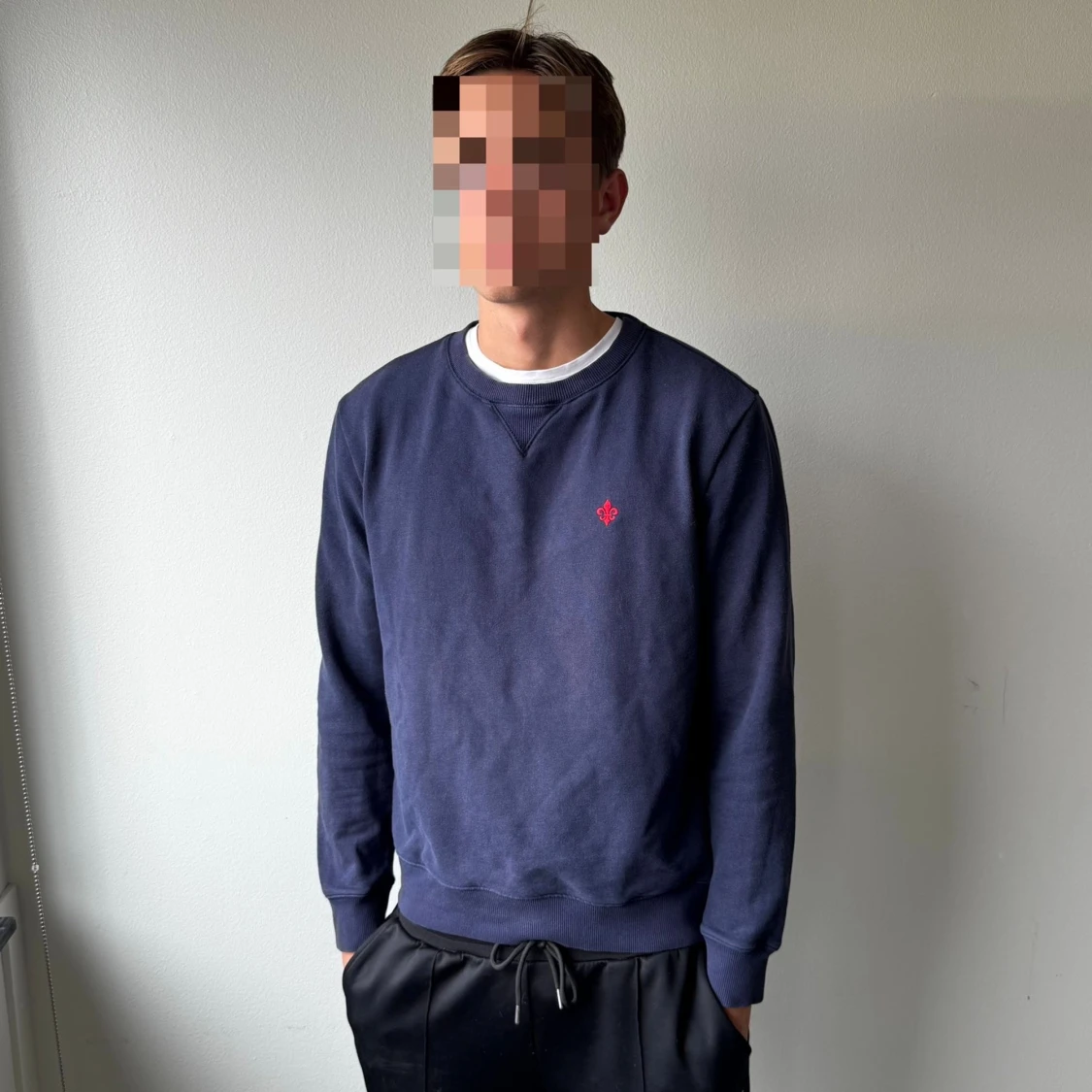 Mörkblå sweatshirt från Morris - 1