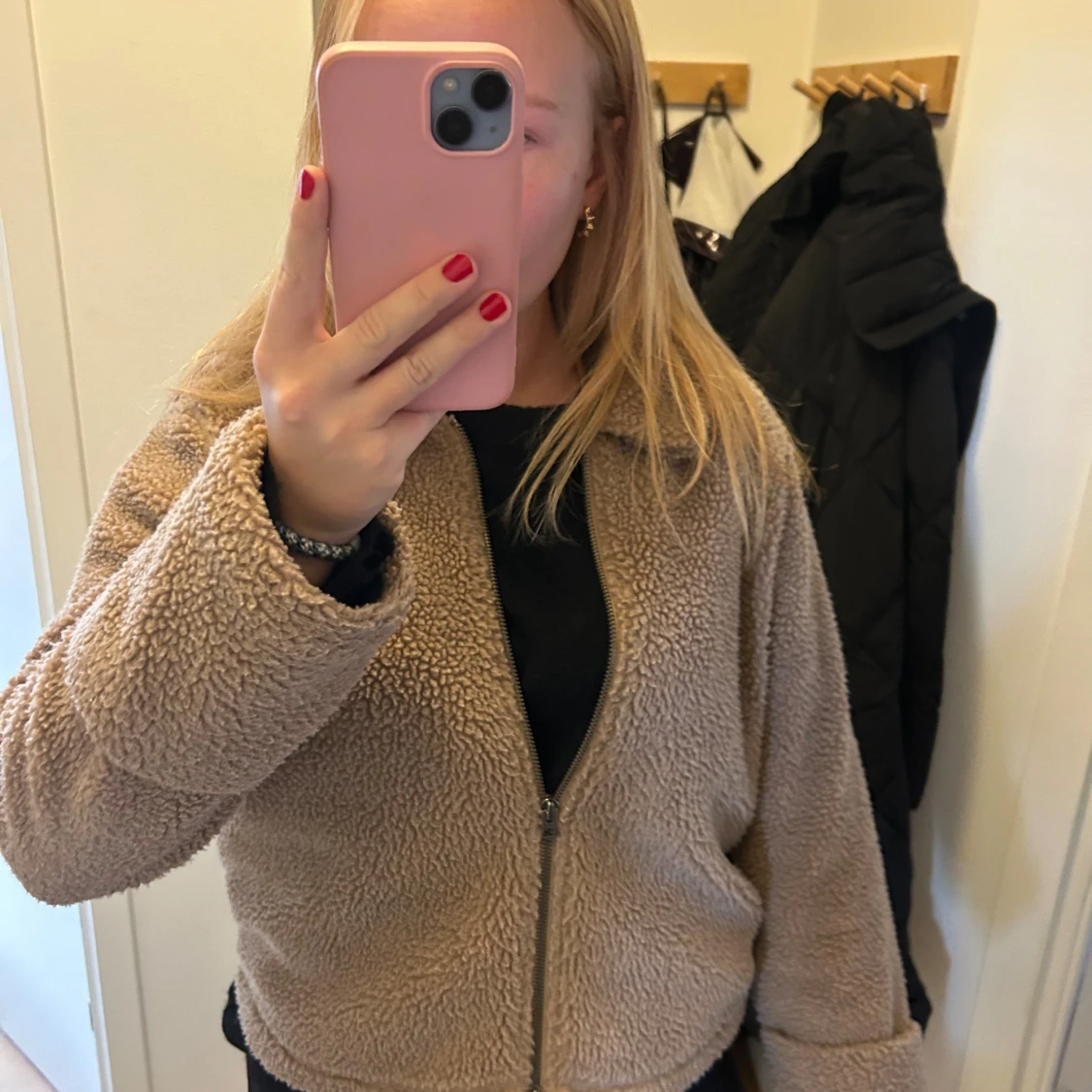 Beige/brun  teddyjacka från Dobber  - 1