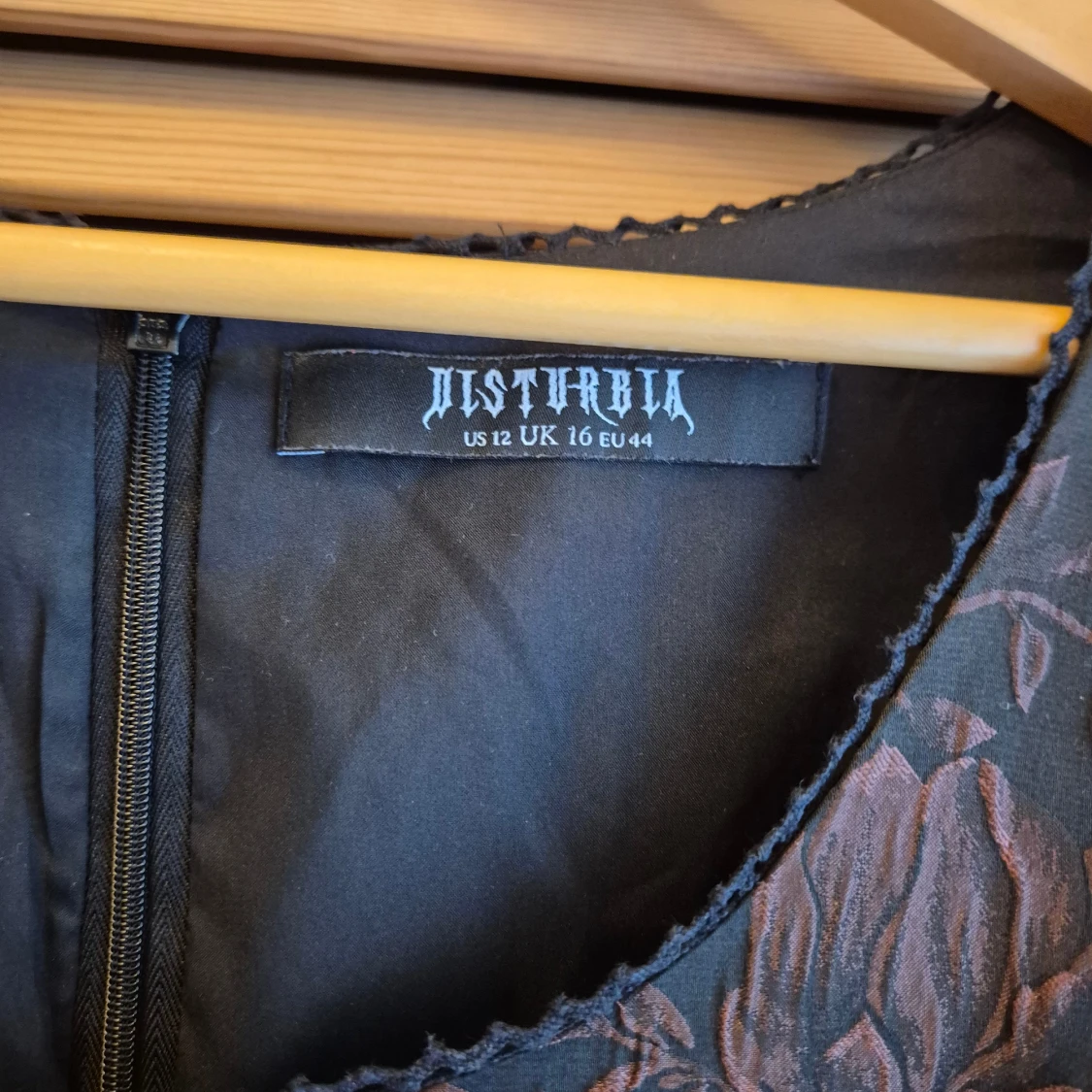 Disturbia långklänning med blommor - 3