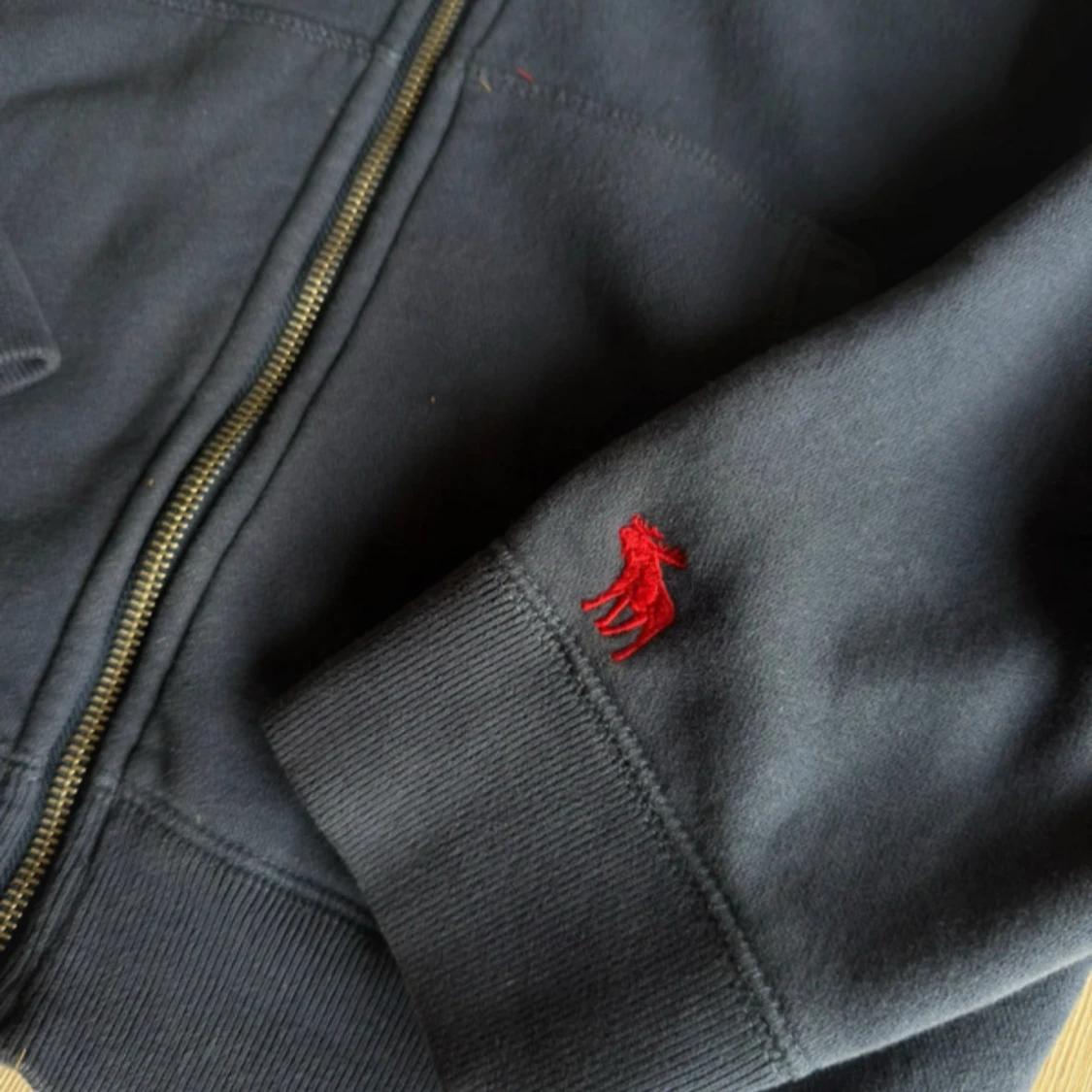 Abercrombie & Fitch zip up - 2