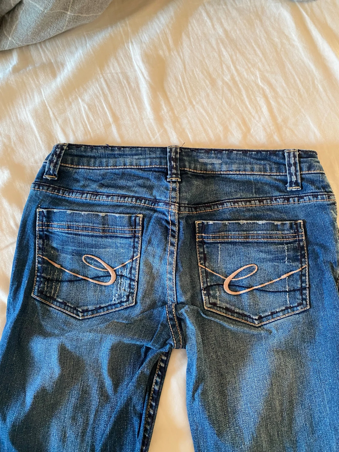 Blå Five jeans med broderade bakfickor - 1