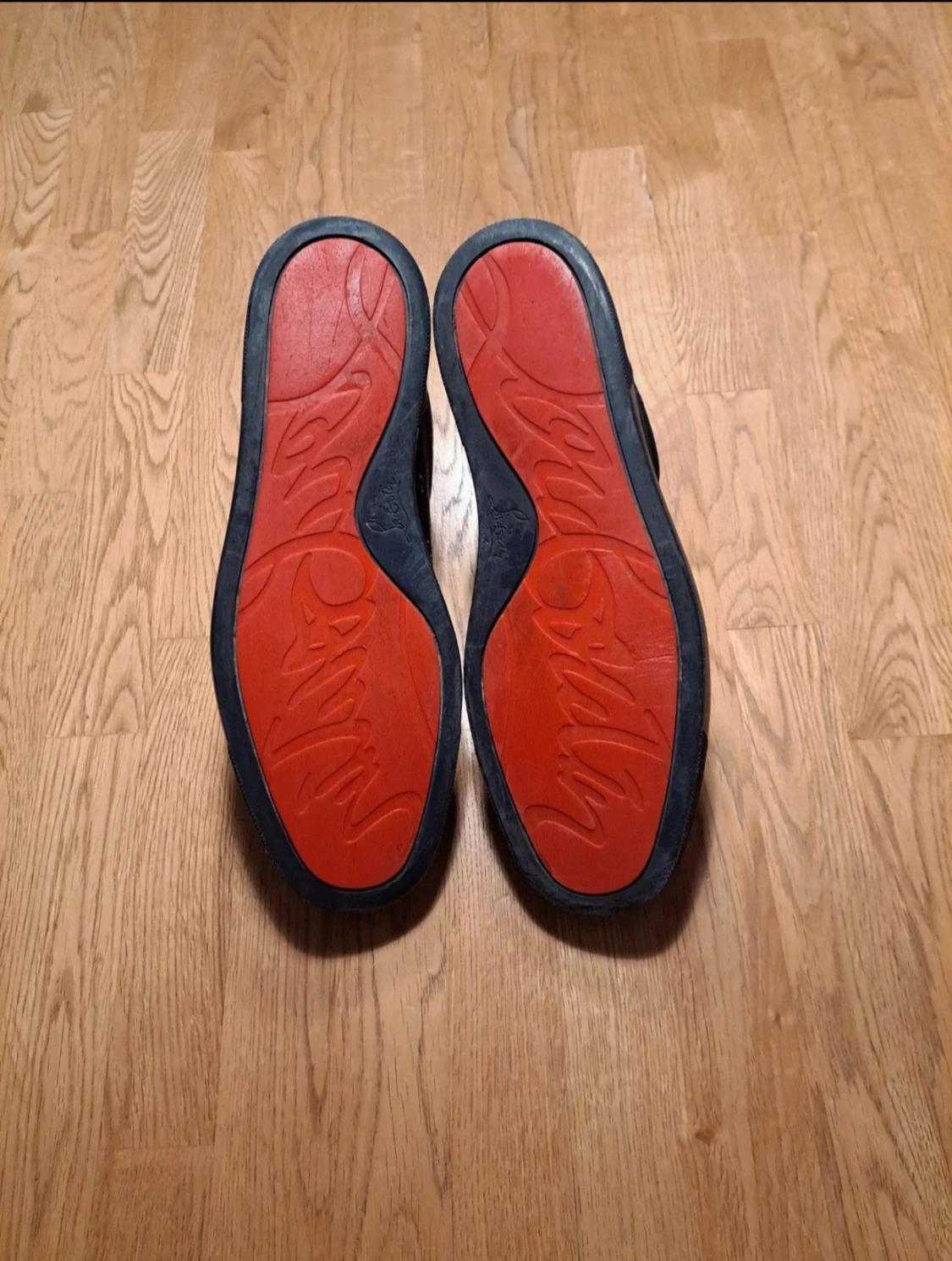 Marinblå Louboutins  - 1