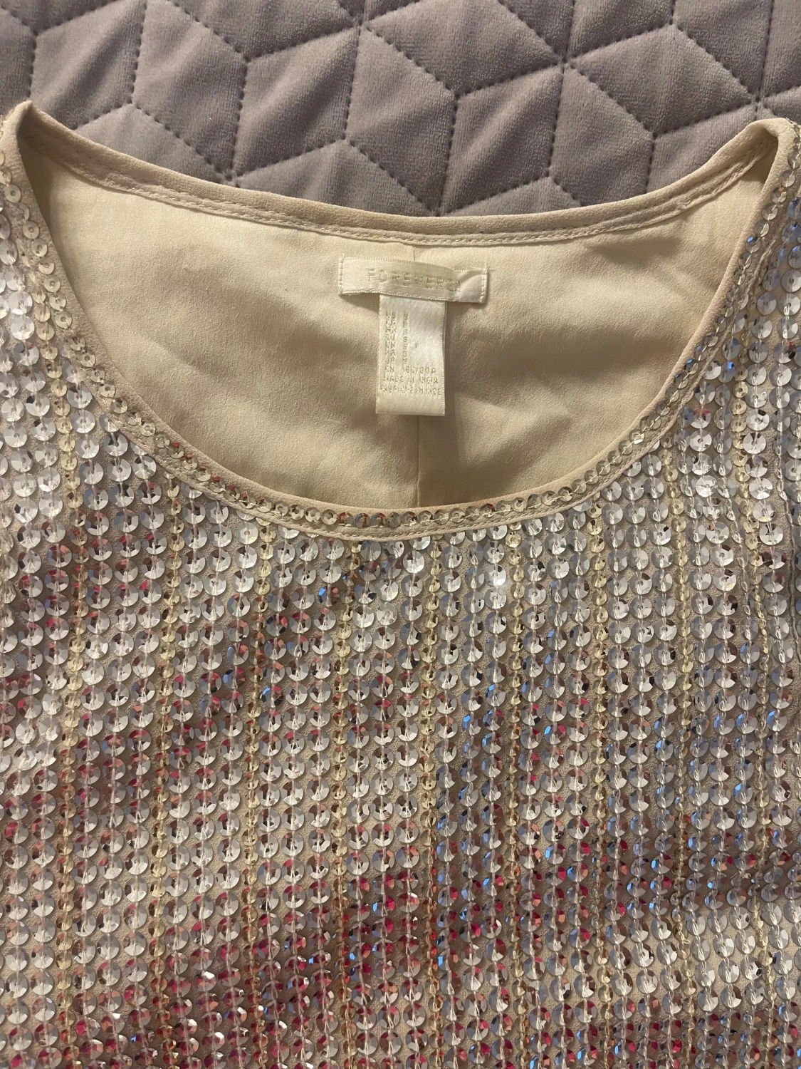 Glittrig paljettklänning från Forever 21