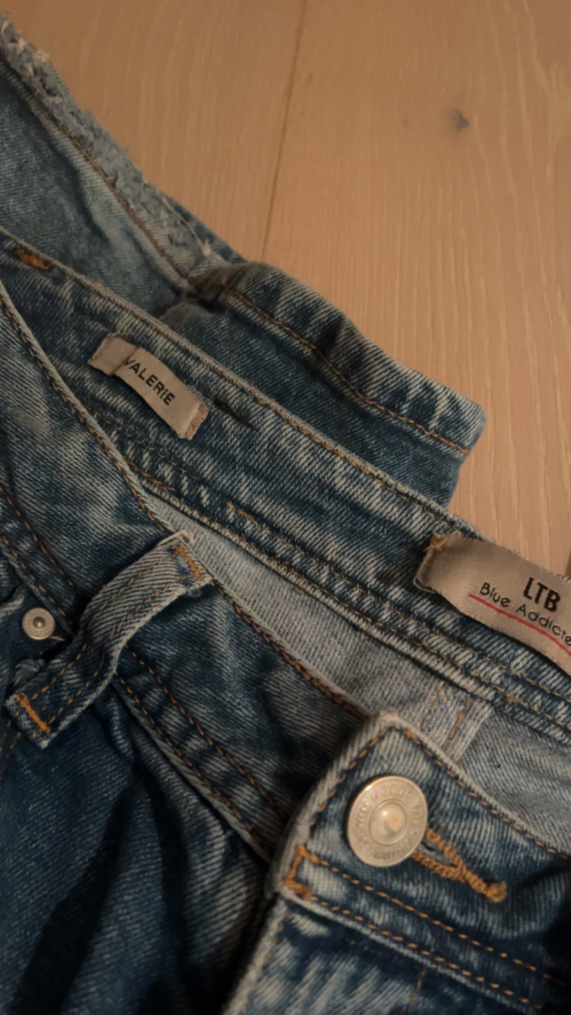 Blå jeans från LTB och Valerie - 2