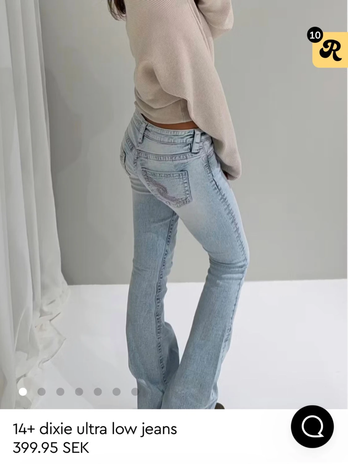 Ultra low bootcut jeans ljusblå