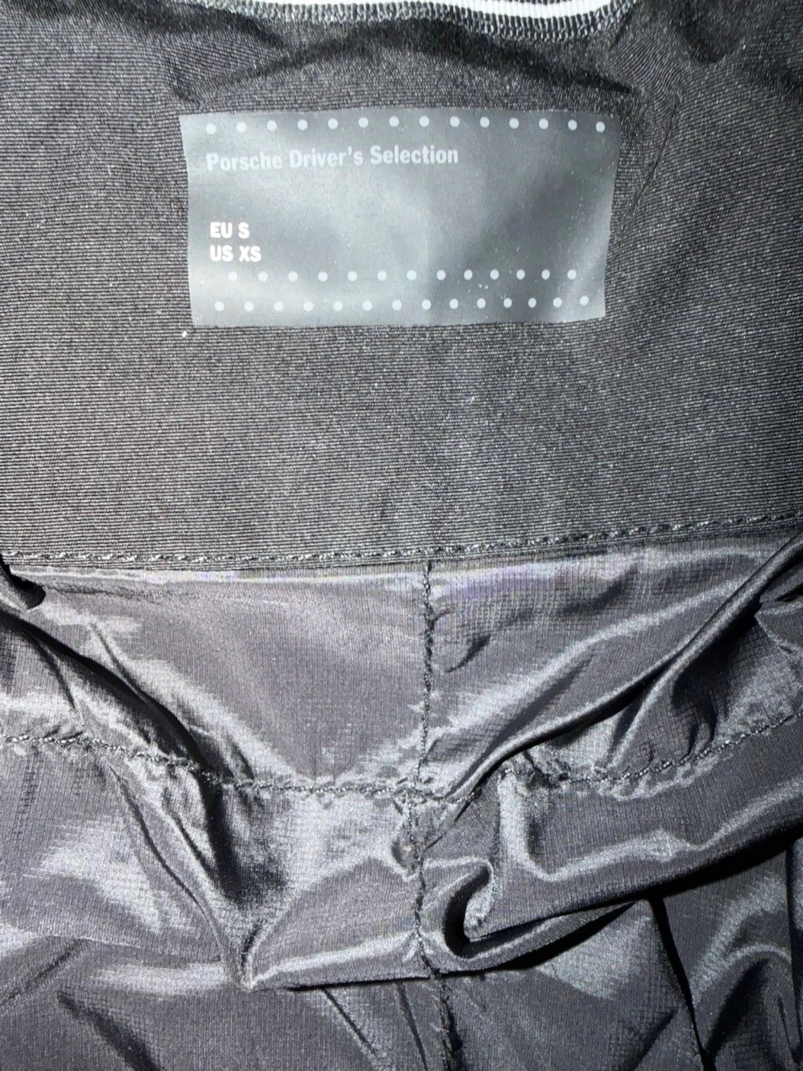 Svart pufferjacka från Porsche - 6