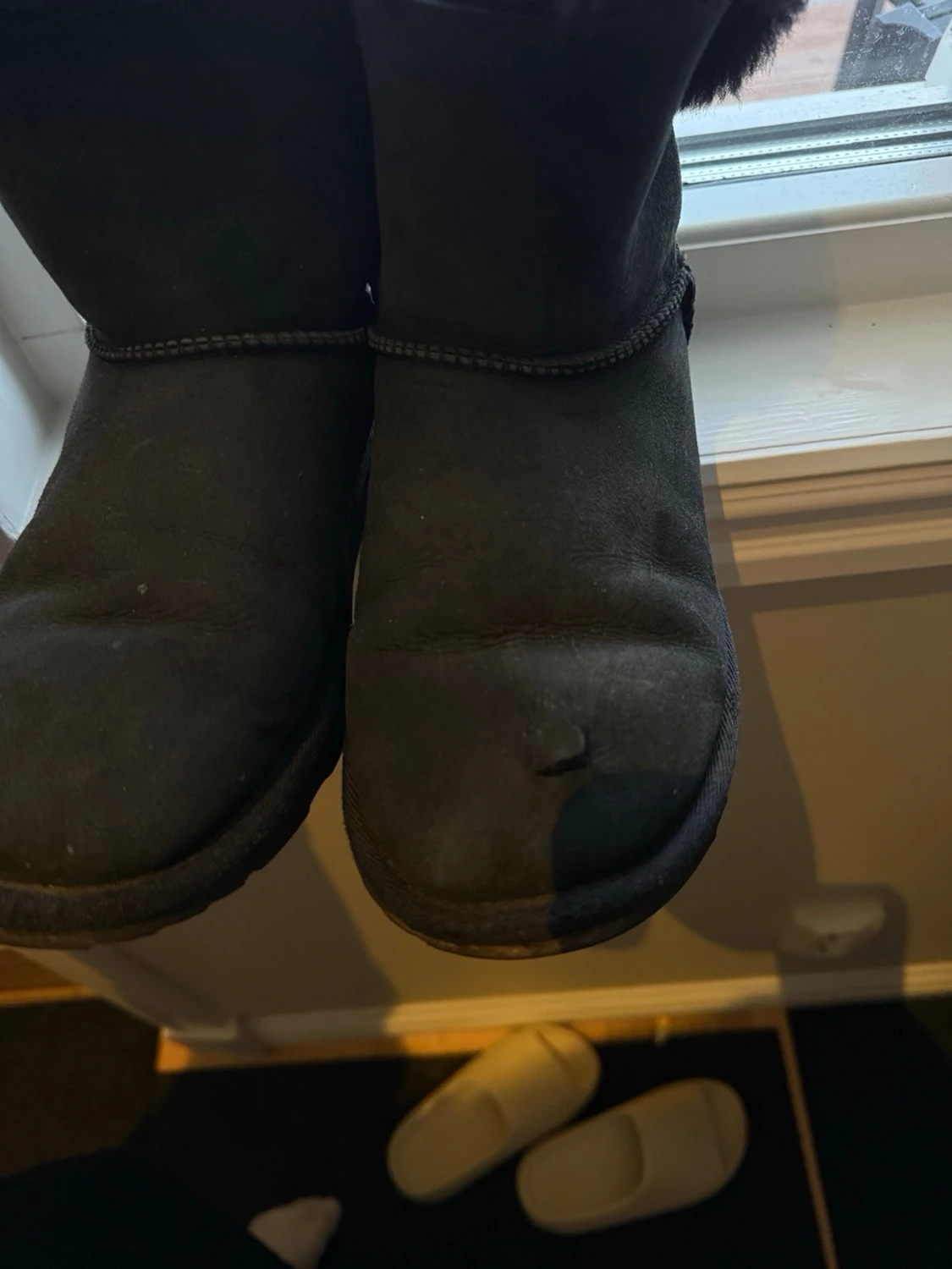 Svarta UGG boots med rosetter - 3