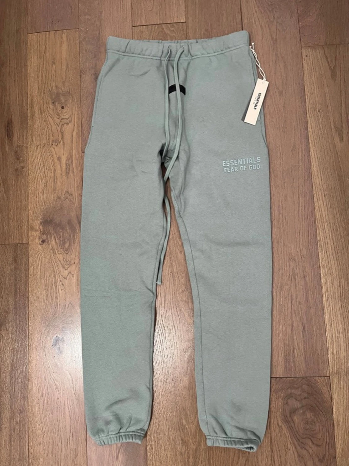 FOG Essentials Tracksuit SS22 ”Sycamoure” - 2