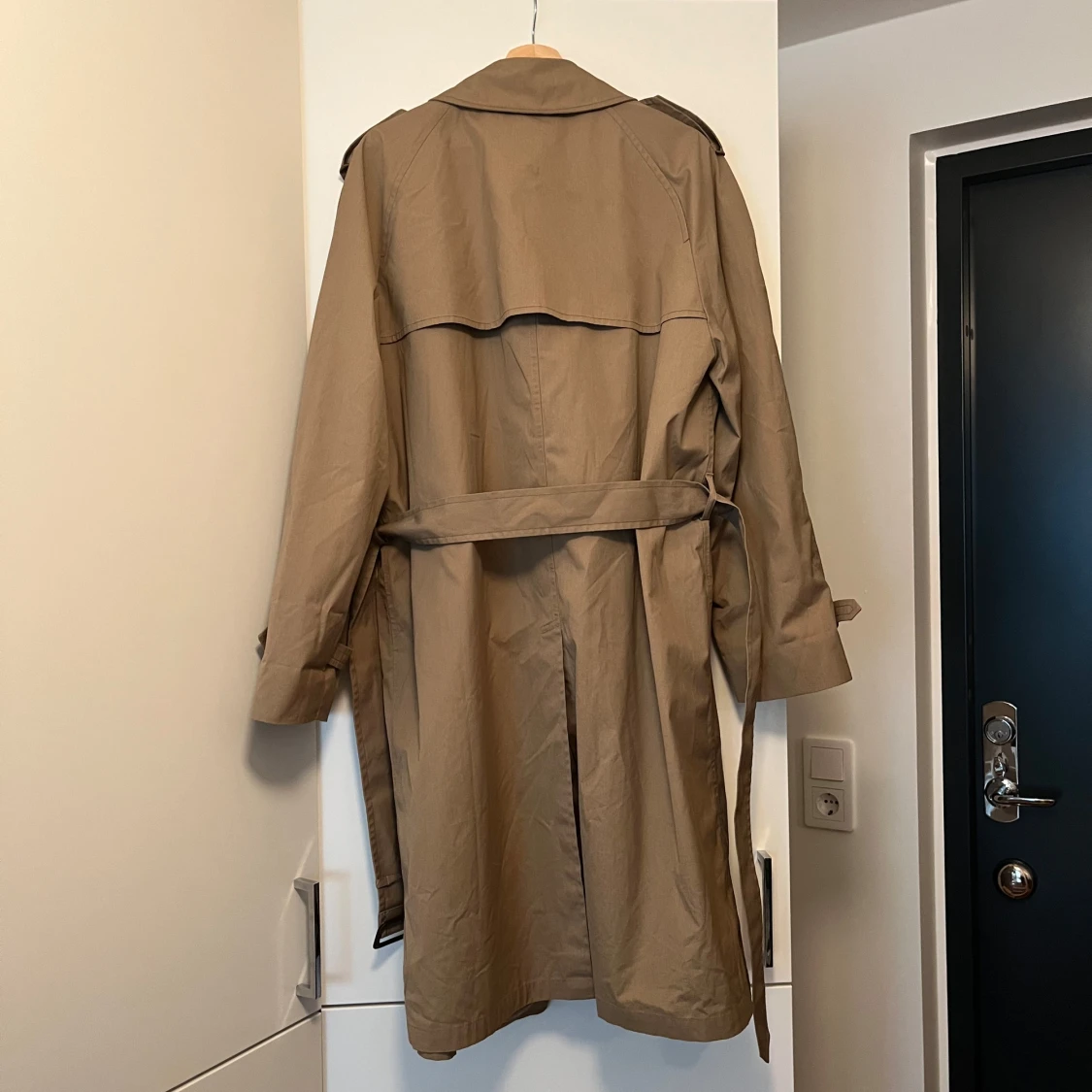 Beige trenchcoat  - 1