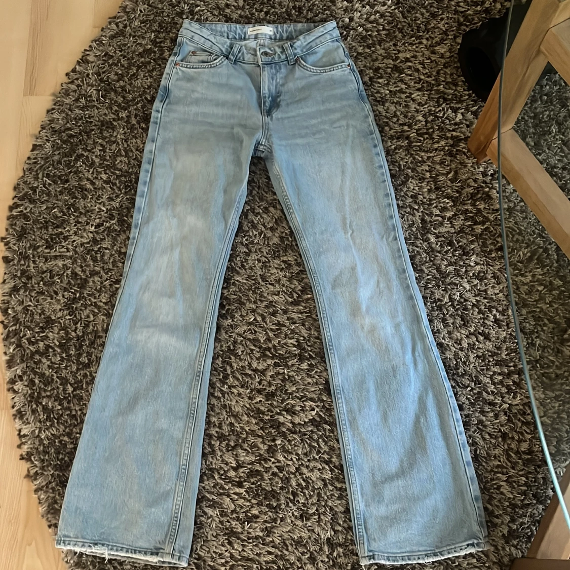 Ljusblåa midwaist jeans  - 1