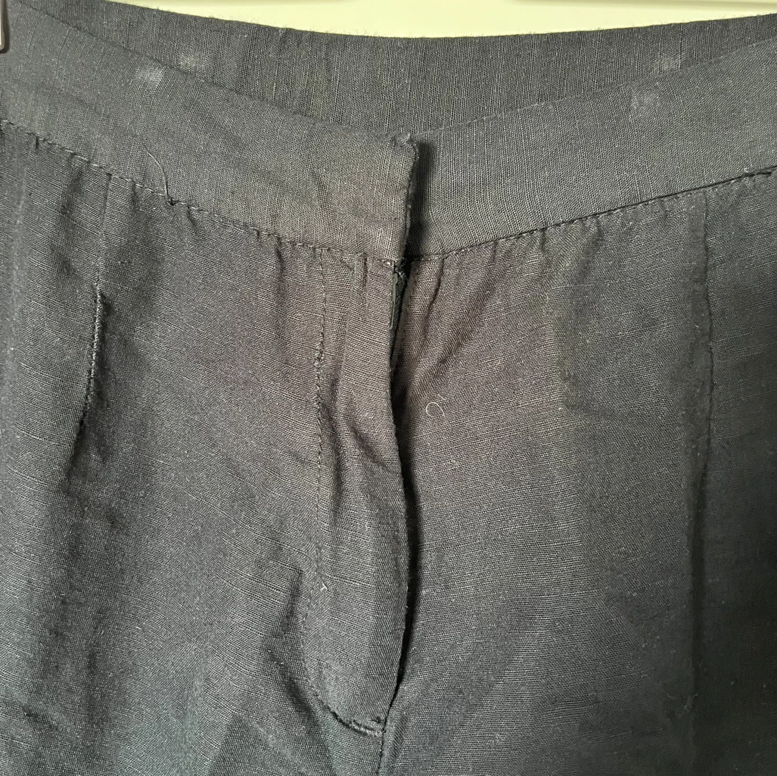 Svarta linnebyxor från H&M - 2
