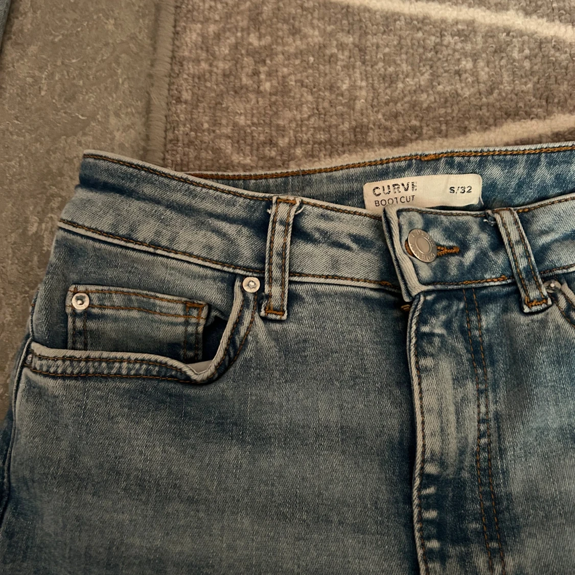 Bootcut jeans Curve S/32 ljusblå - 2