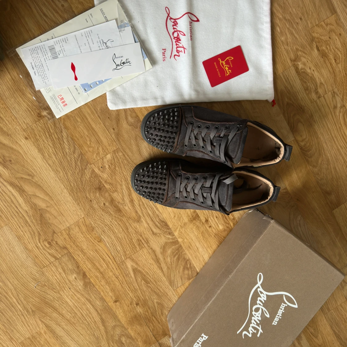 Christian Louboutin svarta sneakers mocka - 4