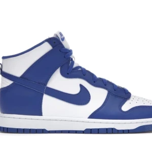 Nike dunk high game royale  - Säljer pågrund av att dom var för små, använts några gånger skick 9/10 skriv för bilder. Köpt på soleplus, box och kvitto finns.