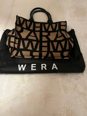 Väska från Wera - Rymlig väska ifrån Wera 