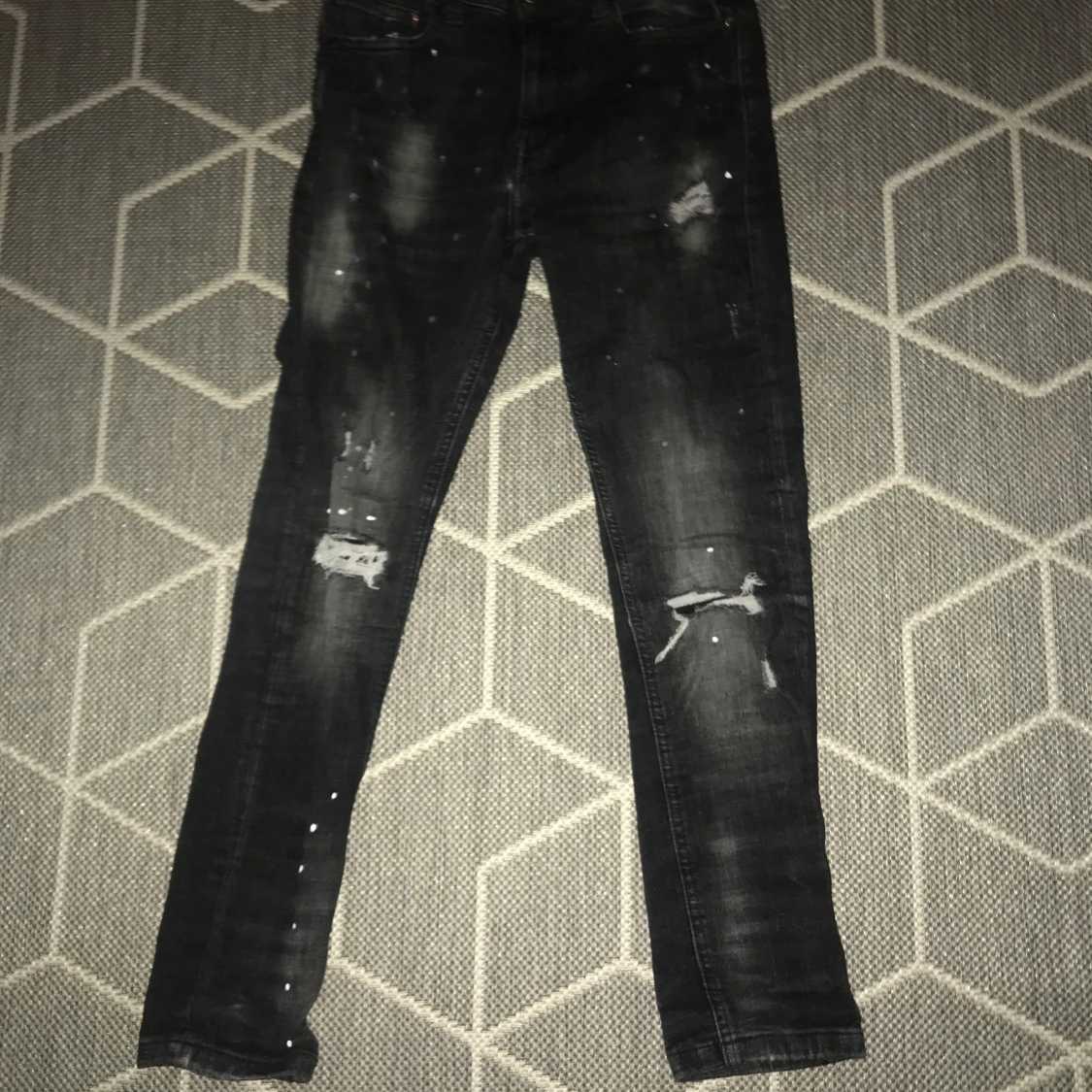 Svarta jeans