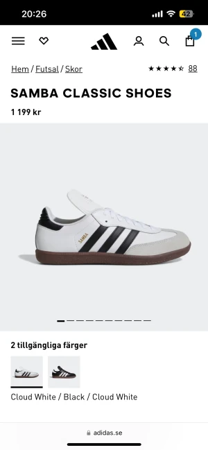 SAMBA CLASSIC SHOES - Säljer mina sambas då dom var lite för små. Använda 2 gånger så dom är som nya. Storlek 39,5 