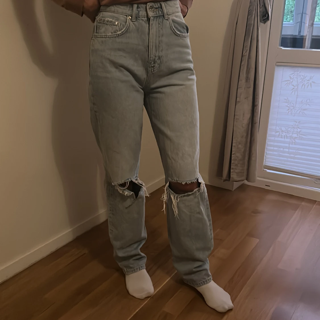 Jeans från ginatricot  - 90