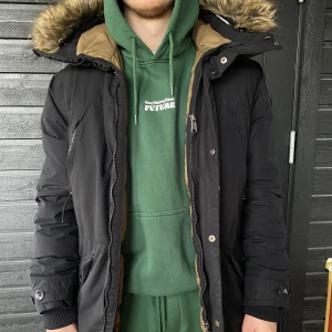 Peak Performance Parka (S) - Vinter dun-jacka i modell ”Henry” från Peak i gott skick säljes!   Nypris: 5000kr