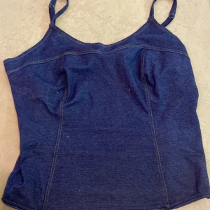 Linne - Linne i storlek L, för stor för mig så därför säljer jag det 