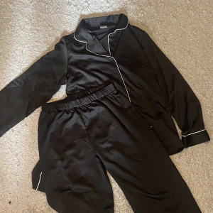 pjamas set🤍 - Aldrig användt❤️