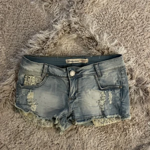 Jeansshorts - Jättegulliga jeansshorts💓💓