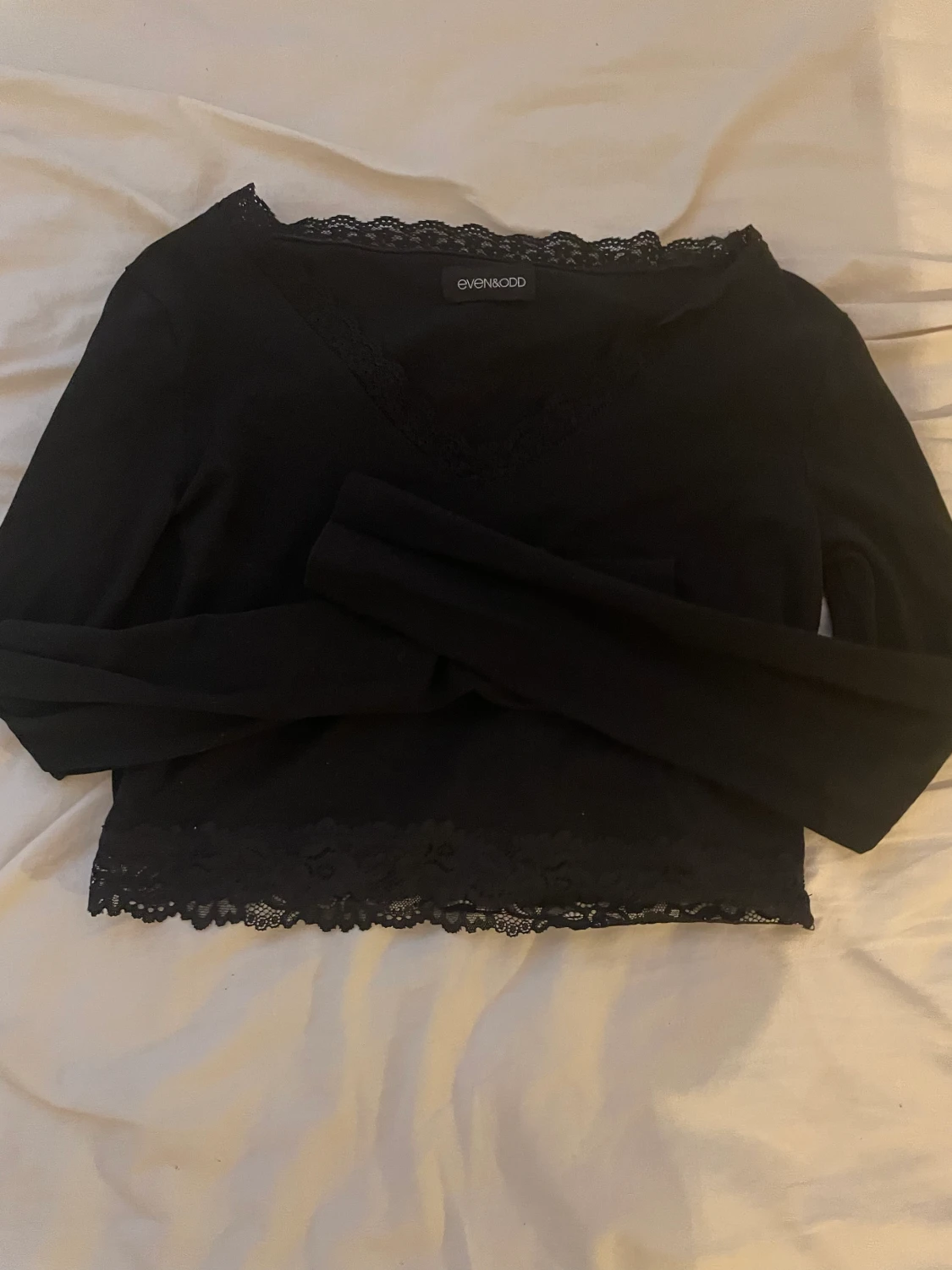 Tröja med spetskant  - 90