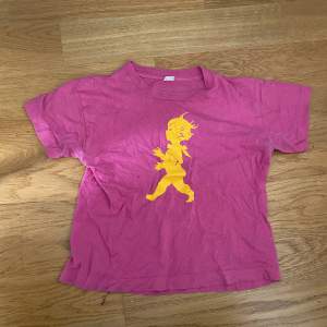 En vintage rosa solstickan mag tröja från tidigt 90-tal 